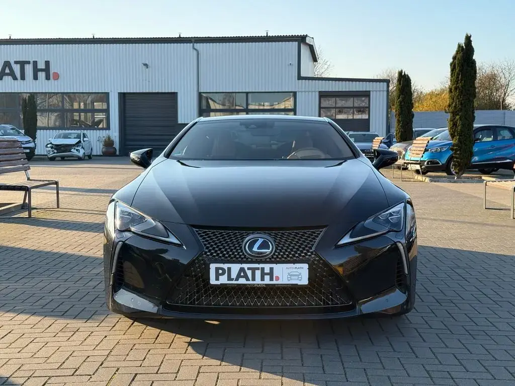 Main__Slider__Photo:Lexus LC 500h Performance-Hybrid HUD LED 05/2019-1