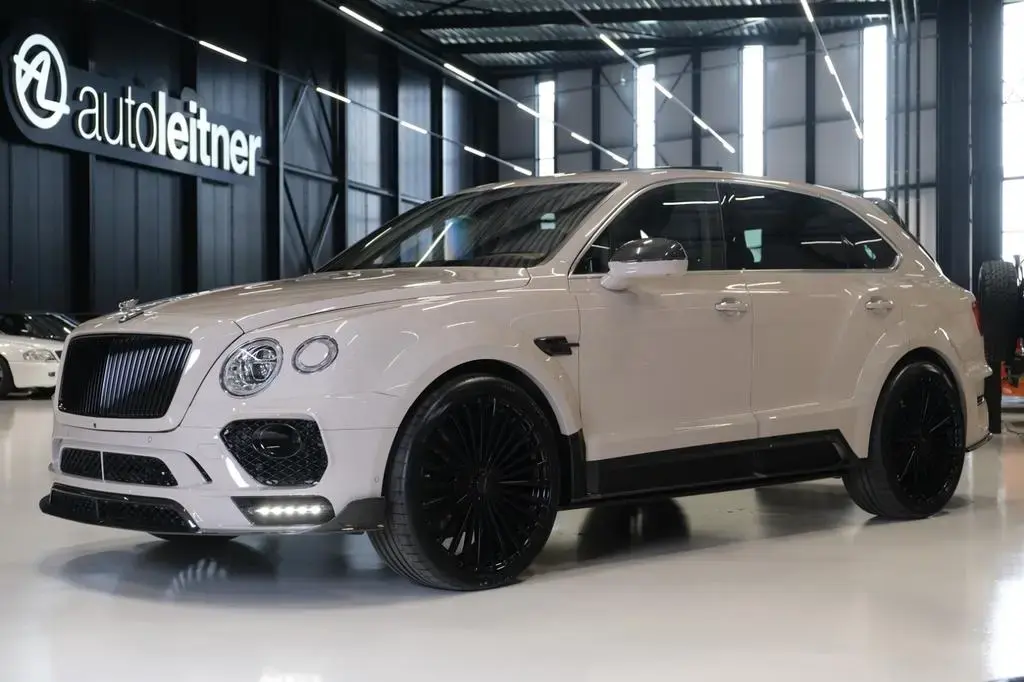 Main__Slider__Photo:Bentley Bentayga W12 Mansory 700 Topzustand 03/2017-1