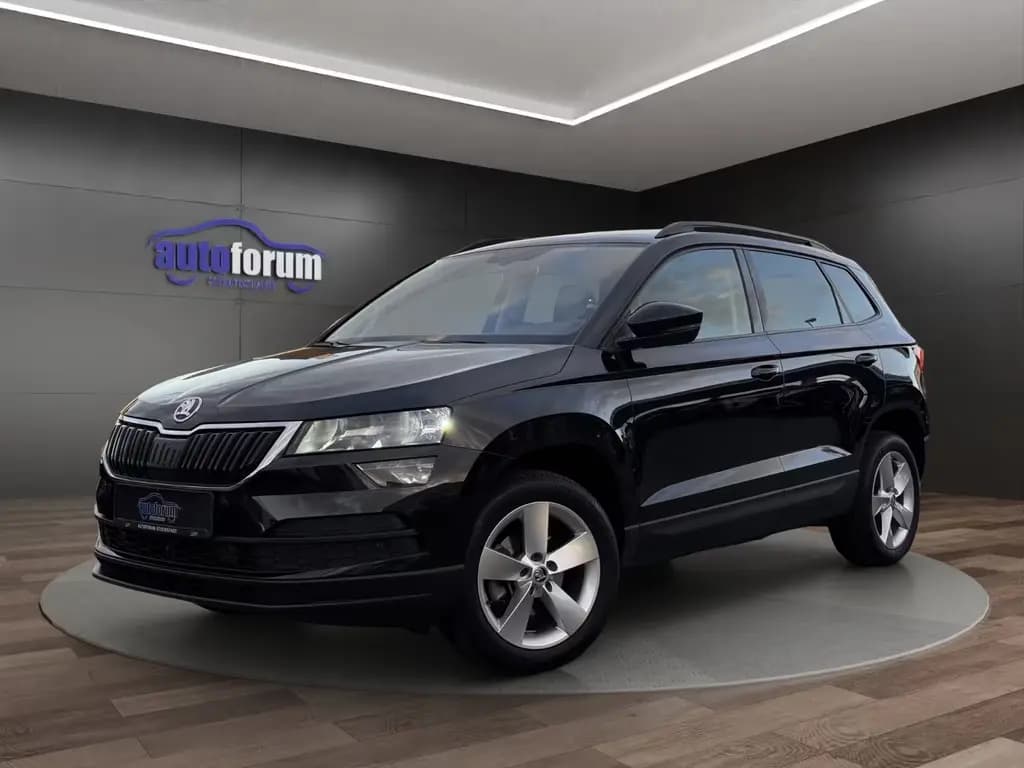 Main__Slider__Photo:Skoda Karoq Ambition AUTOMATIK°LED°NAVI°KEYLESS°SHZ 08/2019-0