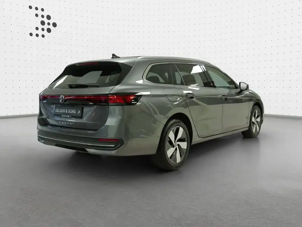 Main__Slider__Photo:Volkswagen Passat Variant Business 2.0 TDI Leder*RFK*AHK*DC 09/2024-1