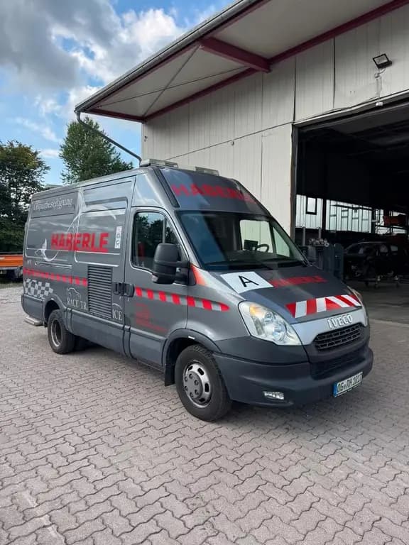 Main__Slider__Photo:Iveco ANDERE Daily Kasten HKa 50 C... Radstand 3300 09/2014-0