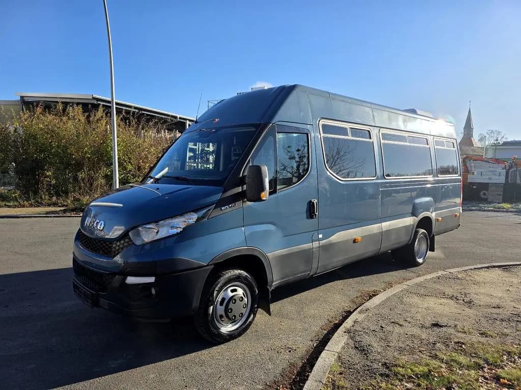 Main__Slider__Photo:Iveco Other Daily 50 C17, 17 Sitzer, STNDHZG., Automatik 02/2016-0