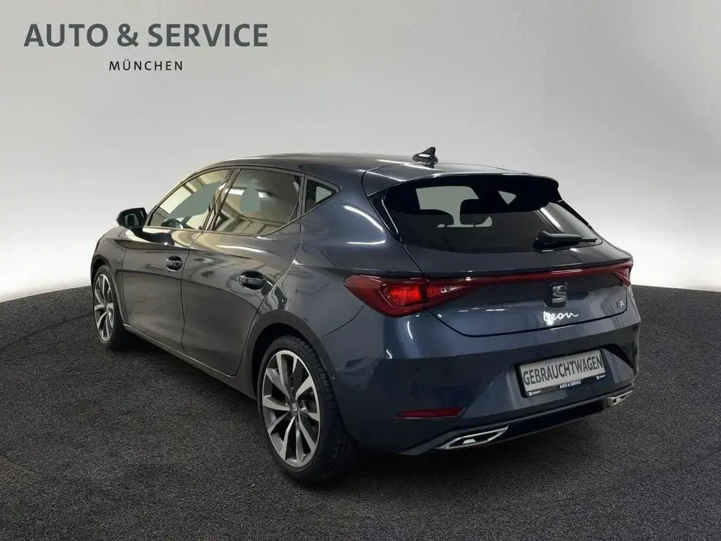 Main__Slider__Photo:Seat Leon 1.5 eTSI DSG FR ACC|NAVI|KAMERA|LED|BEATS 10/2025-1