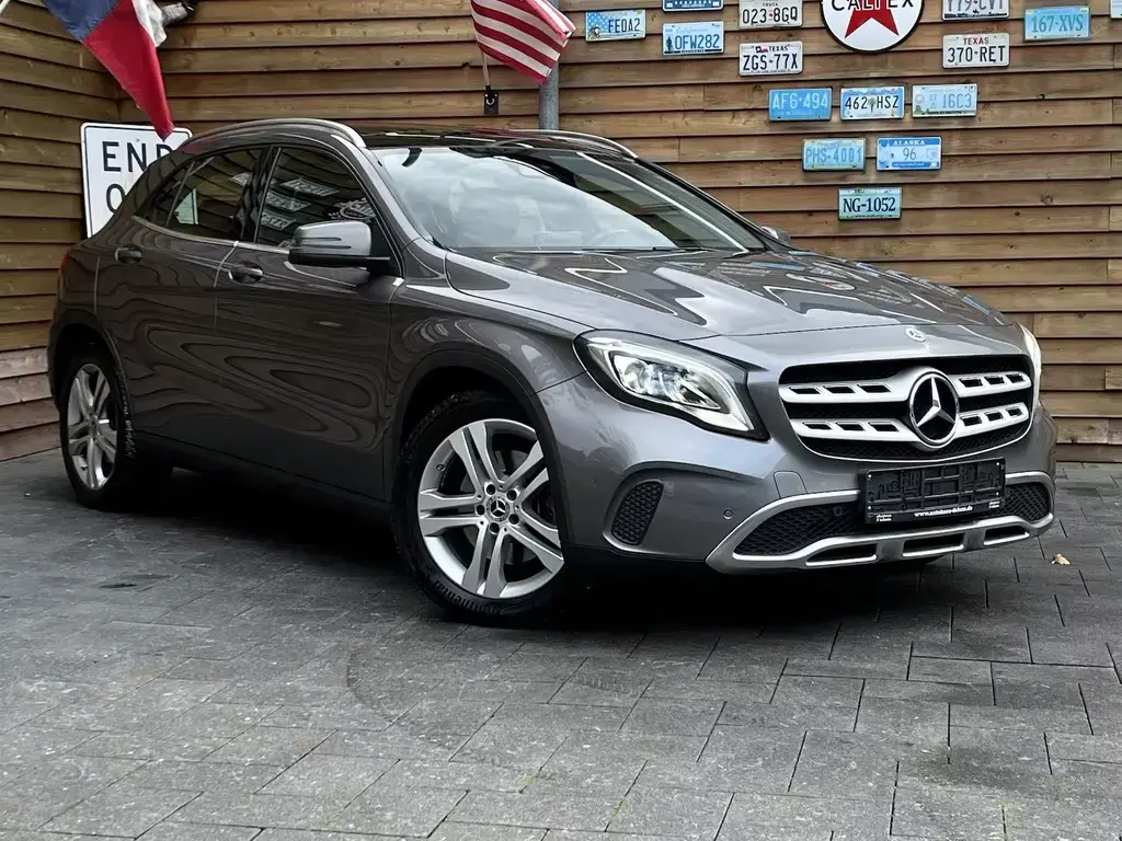 Main__Slider__Photo:Mercedes-Benz GLA 250 4Matic LED Navi Pano Kamera GJR 05/2019-1
