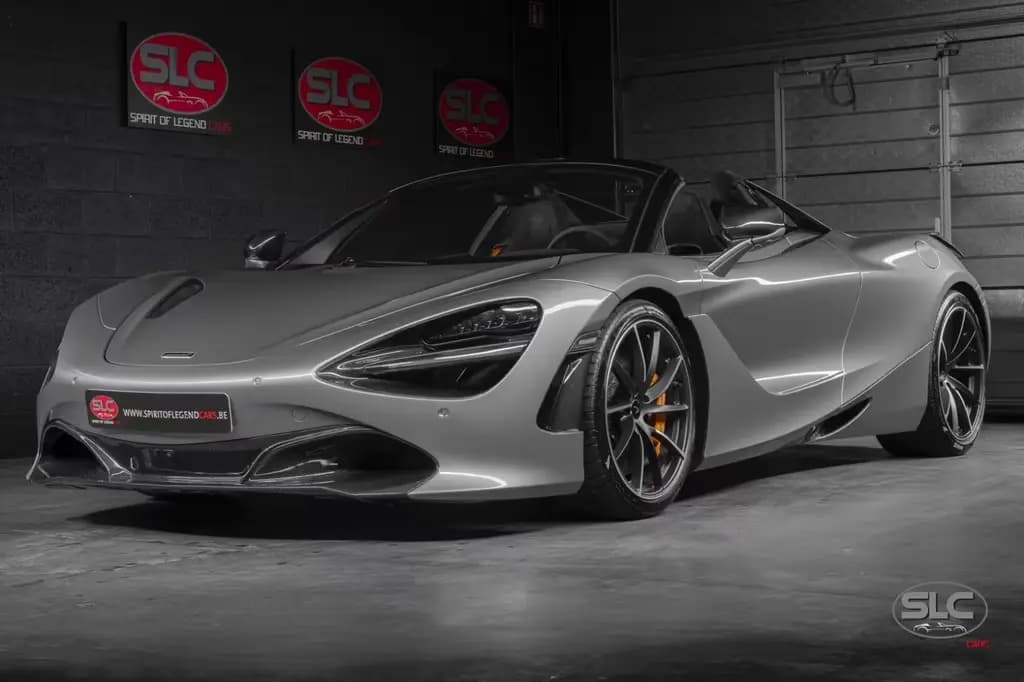 Main__Slider__Photo:McLaren 720S Spider - B&W - Lift - Many Carbon!!! 06/2019-0