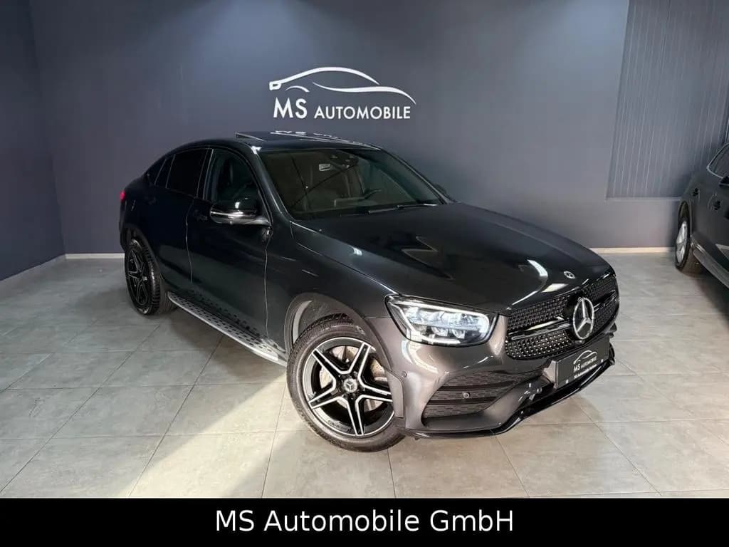 Main__Slider__Photo:Mercedes-Benz GLC-Class Coupe 300 4Matic Amg Line 09/2019-0