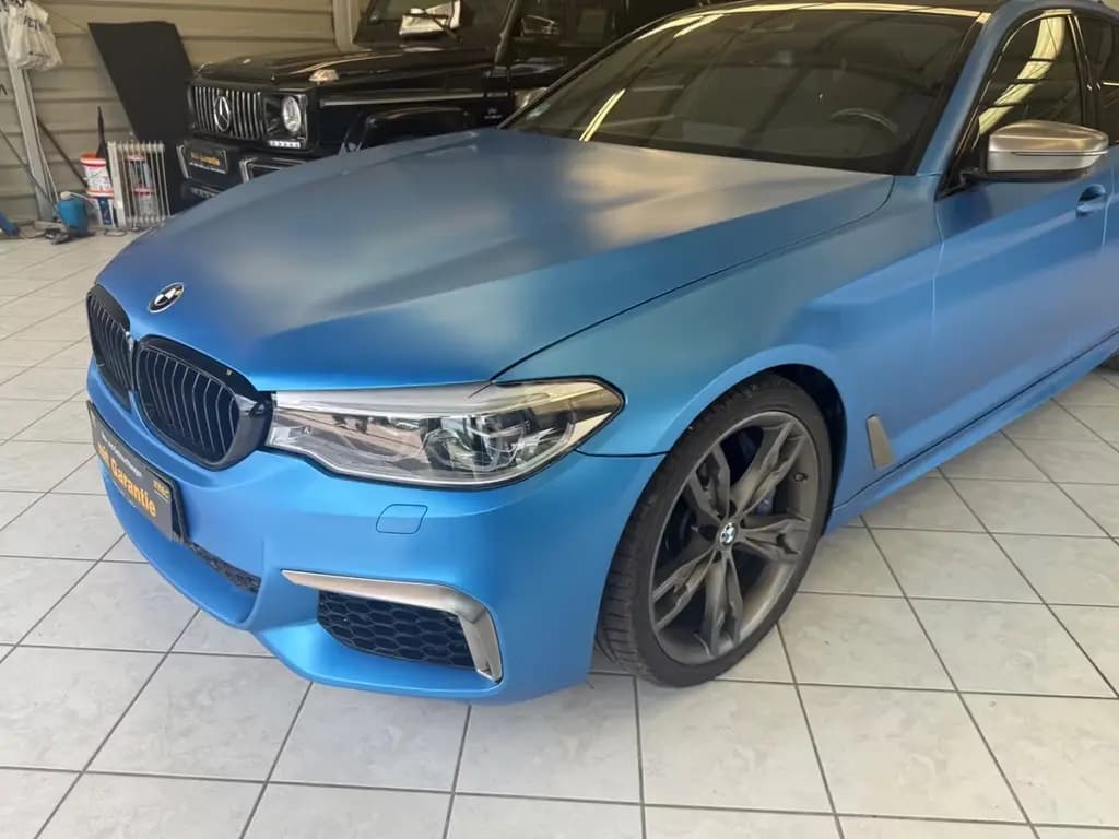 Main__Slider__Photo:BMW M550 i M-Paket xDrive HeadUp Soft-Close Schiebed. 12/2017-0