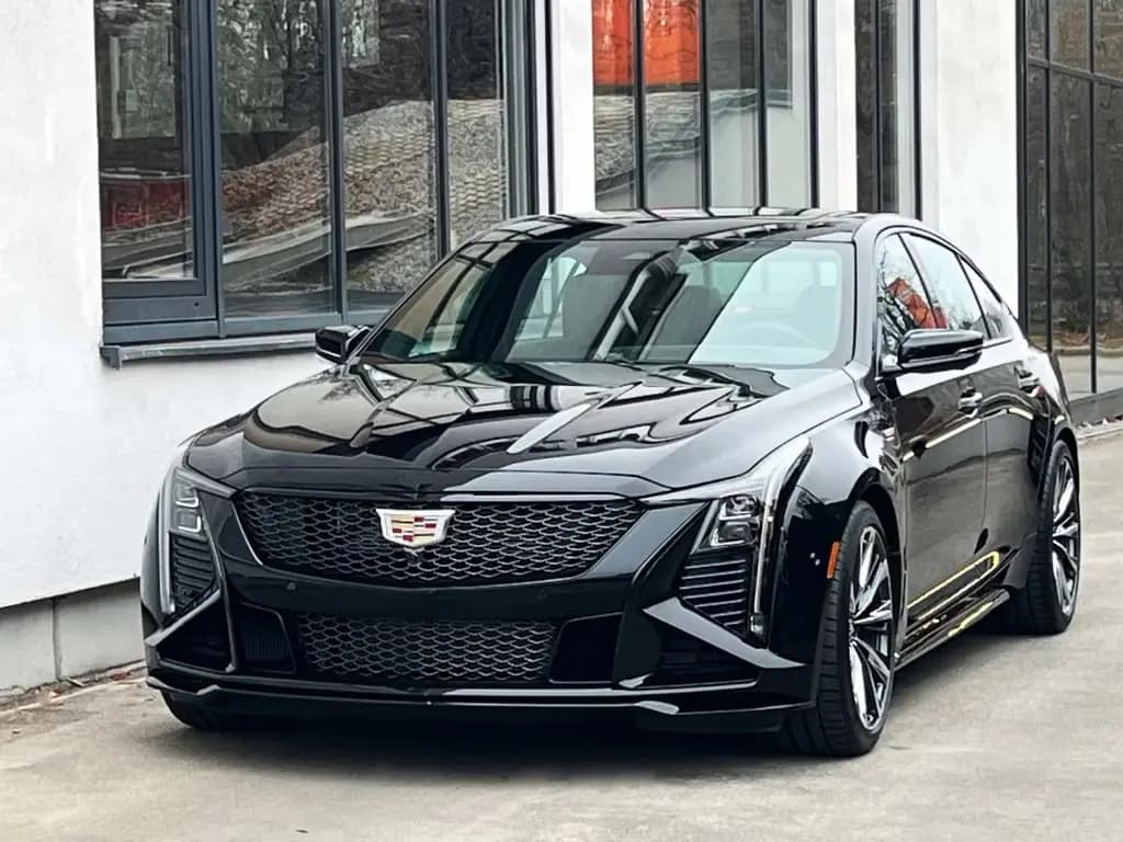 Main__Slider__Photo:Cadillac CT5-V Series Blackwing MY26 null-0