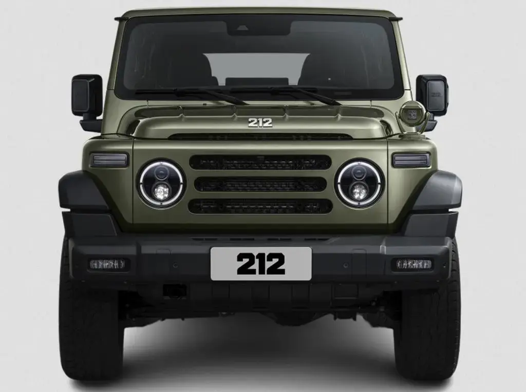Main__Slider__Photo:BAW 212 4WD 2.0D 360° All Terrain null-1