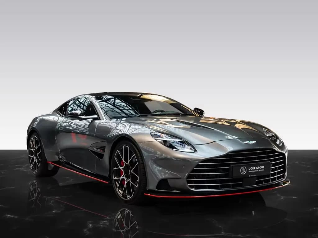 Main__Slider__Photo:Aston Martin Vanquish | Full Spec | Full Carbon Exterior 03/2025-0
