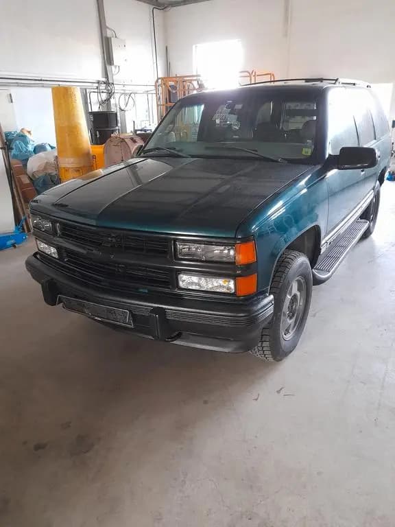 Main__Slider__Photo:Chevrolet Tahoe 5.7l V8 Flowmaster Tüv Neu 12/27 10/1999-0