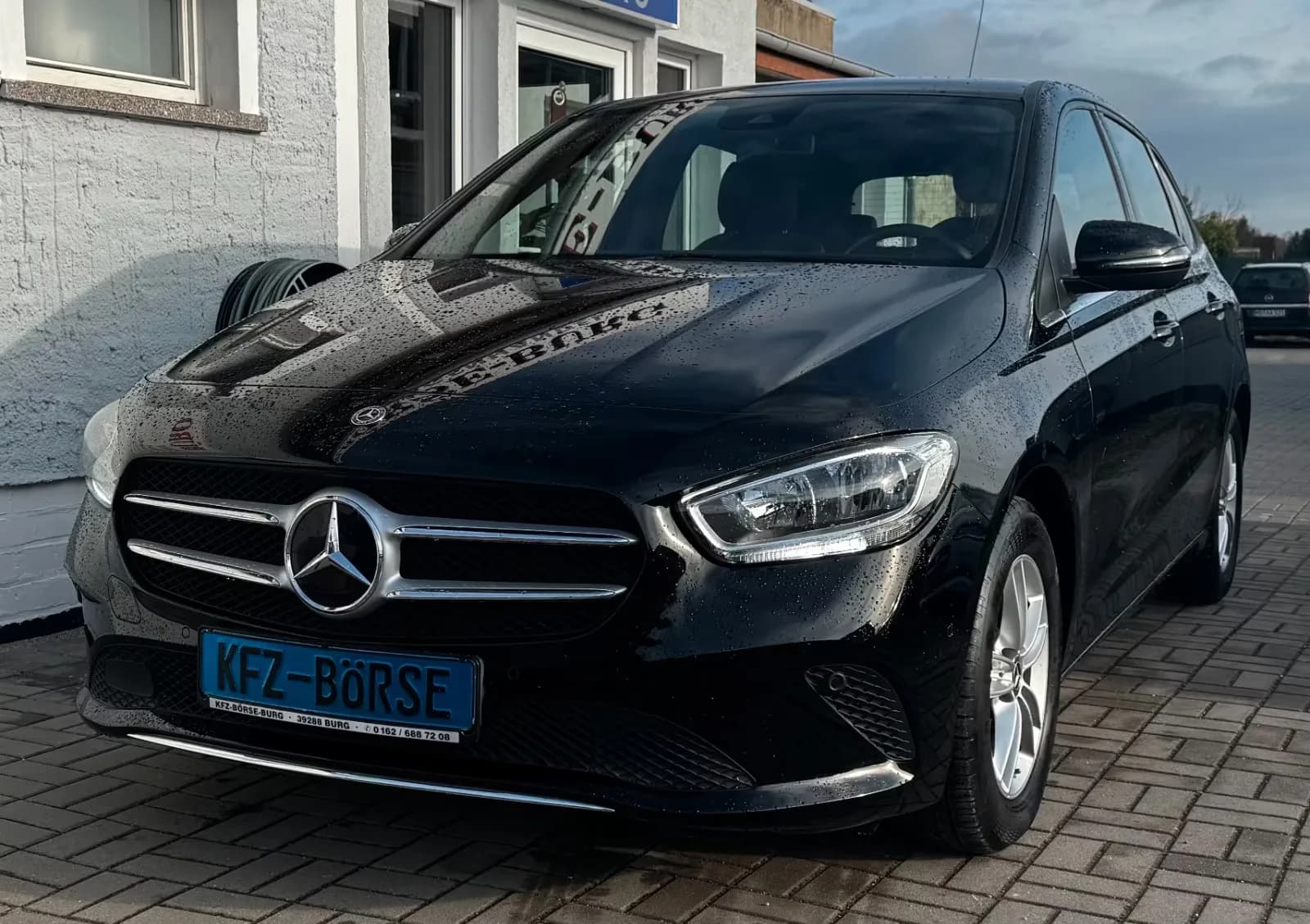 Main__Slider__Photo:Mercedes-Benz B-Class 180 10/2019-0