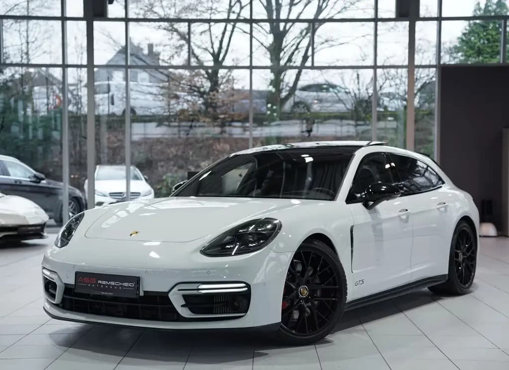 Main__Slider__Photo:Porsche Panamera GTS ST 2.H *21 *Sport-Design*H-UP*ACC 02/2021-0