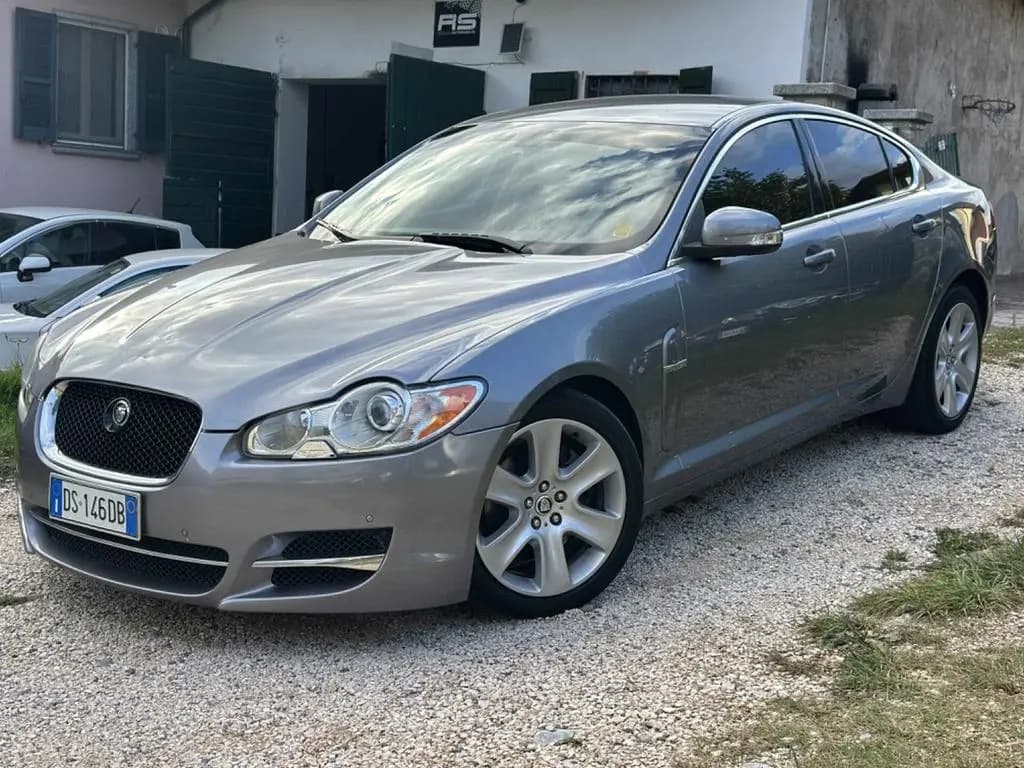 Main__Slider__Photo:Jaguar XF 3.0 V6 PREMIUM LUXURY KMCERT GARANZ UN 09/2008-0