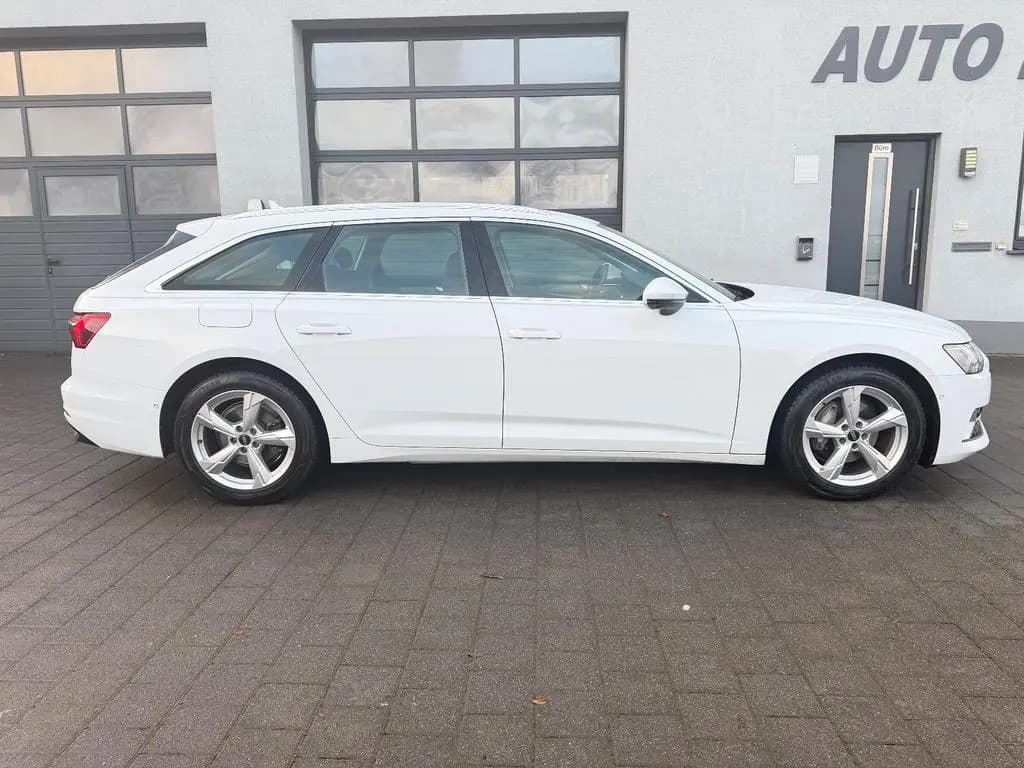 Main__Slider__Photo:Audi A6 Avant 40 TDI | SPORT 09/2022-0