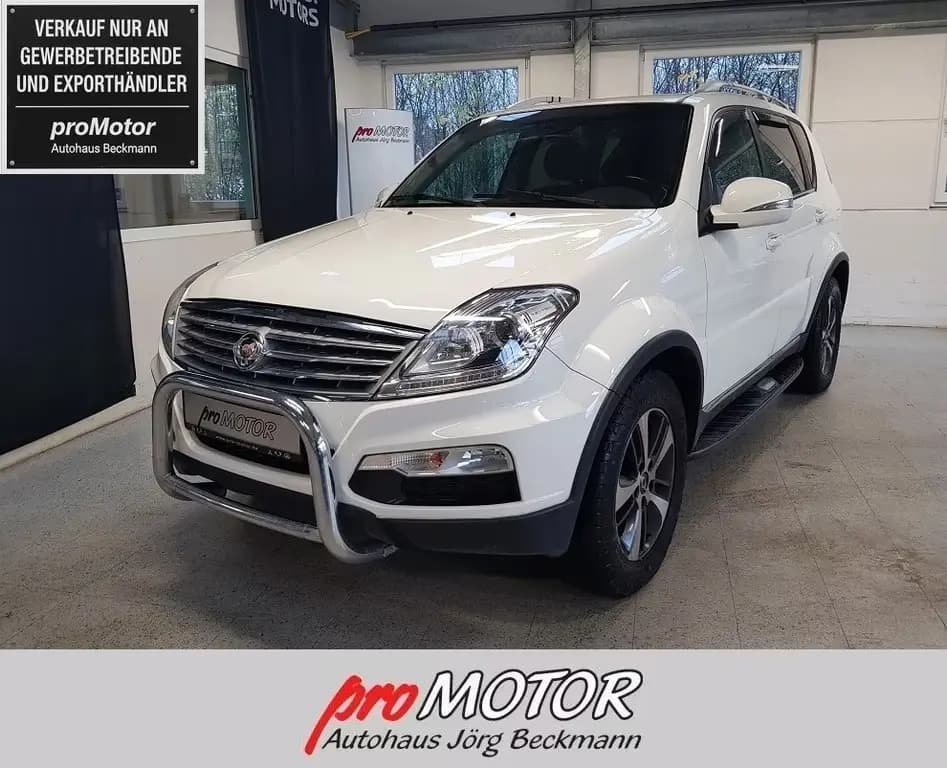 Main__Slider__Photo:Ssangyong REXTON 2.2 e-XDi AT 4WD 3.5t Anhängelast 06/2017-0