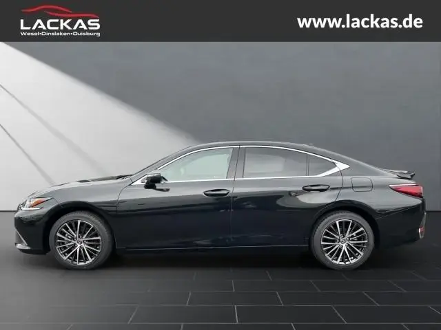 Main__Slider__Photo:Lexus ES 300 300h Business Line null-1