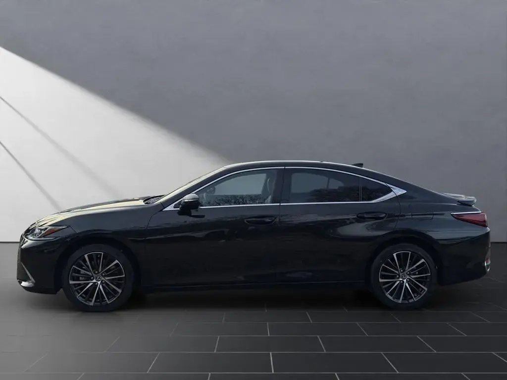 Main__Slider__Photo:Lexus ES 300 h*BUSINESS*SOFORT* 15J-GARANTIE* null-1