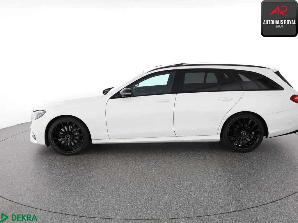 Main__Slider__Photo:Mercedes-Benz E-Class 200 4M T AMG NIGHT MULTIBEAM,360GRAD,DISTRO,SH 03/2018-0