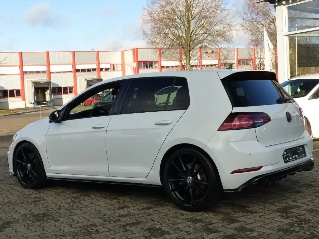 Main__Slider__Photo:Volkswagen Golf R 4Motion LED+Cam+Totw+Carpl.+Dynaudio+19' 11/2019-1