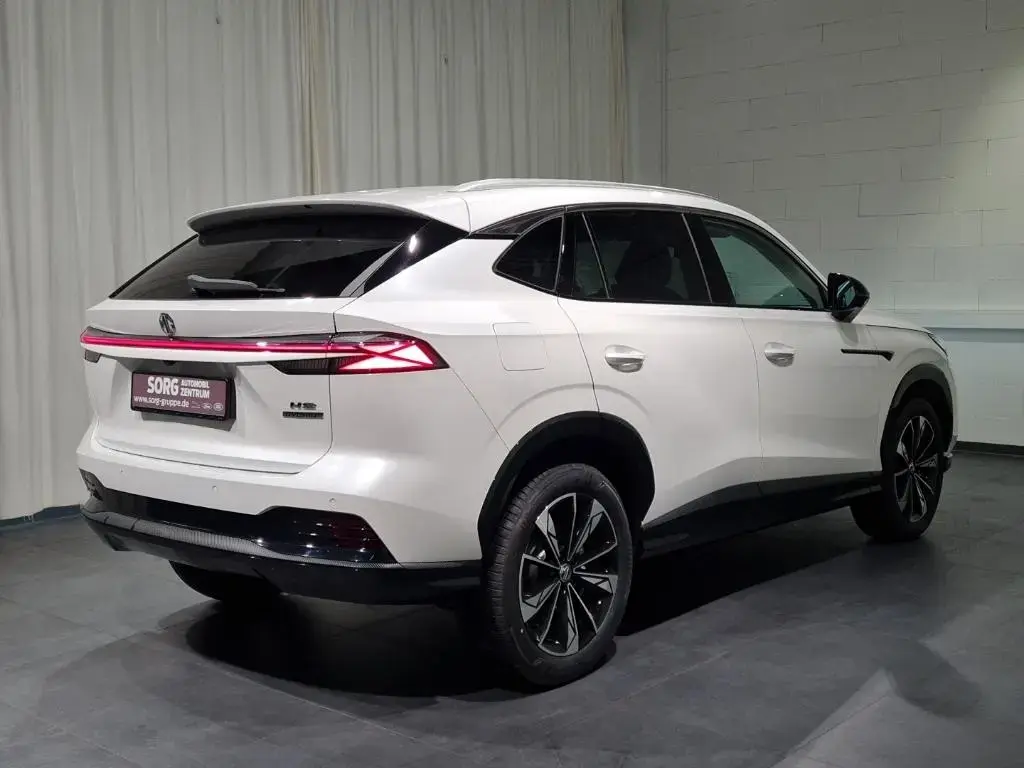 Main__Slider__Photo:MG HS Hybrid+ Luxury*MY25.5*Finanzierungspreis* 01/2026-1