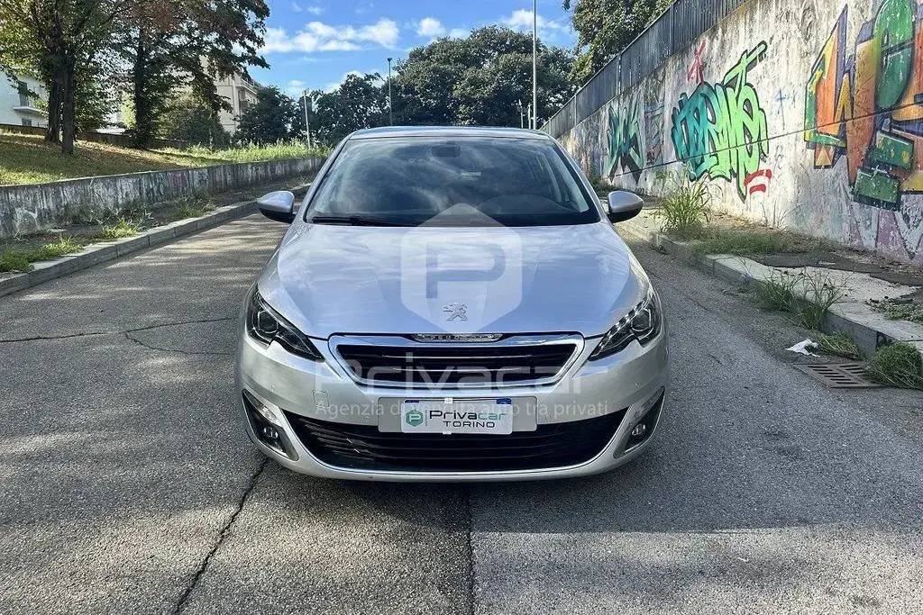 Main__Slider__Photo:Peugeot 308 PEUGEOT 308 PureTech Turbo 130 S&S Allure 03/2017-1