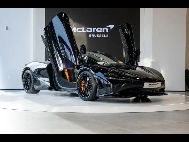 Main__Slider__Photo:McLaren 750S Spider 12/2023-1