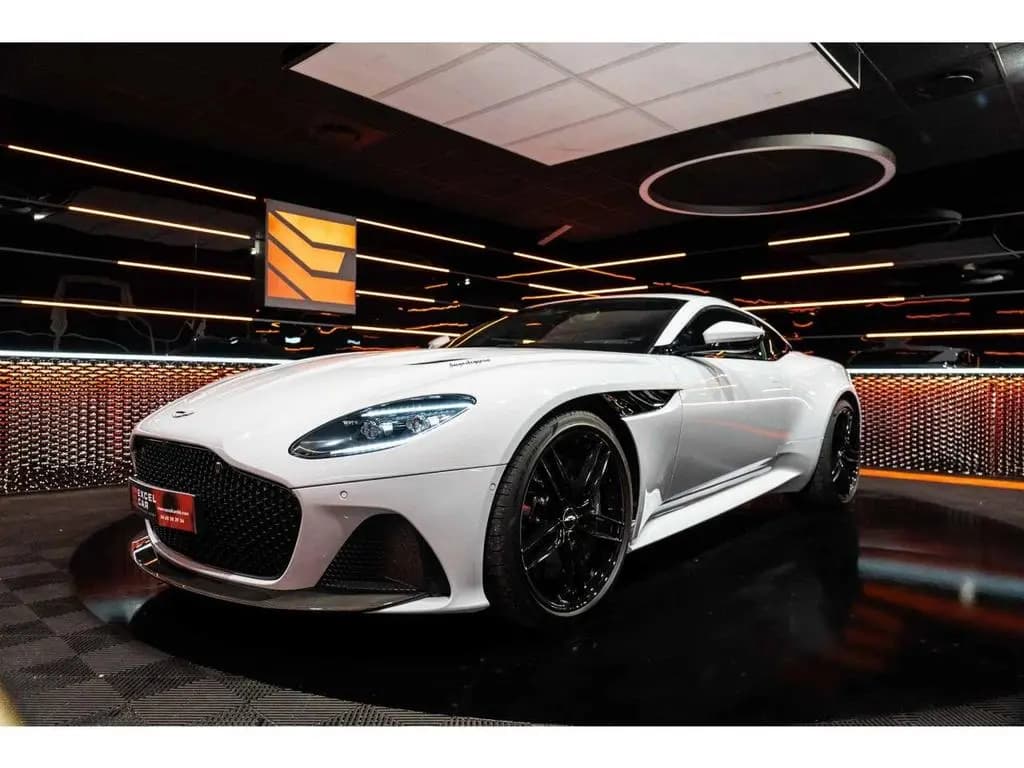 Main__Slider__Photo:Aston Martin DBS Superleggera*2nd hand*Bang & Olufsen 05/2018-0