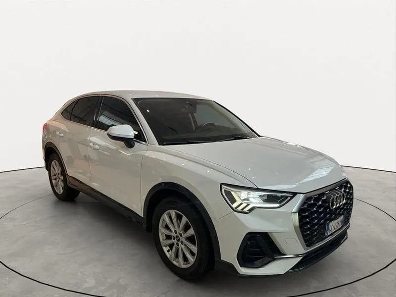 Main__Slider__Photo:Audi Q3 Q3 SPB 35 TDI S tronic Business Advanced 10/2020-0