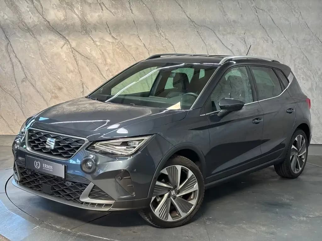 Main__Slider__Photo:Seat Arona FR+RFK+ACC+LKA+TWA+NAVI+XENON+1.Hand+MwSt. 08/2024-0