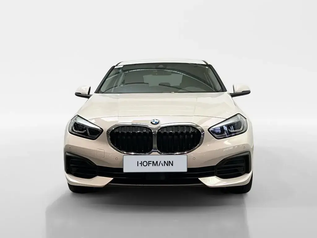 Main__Slider__Photo:BMW 1 Series 118i Advantage SHZ+Navi+LED+DAB 10/2022-1