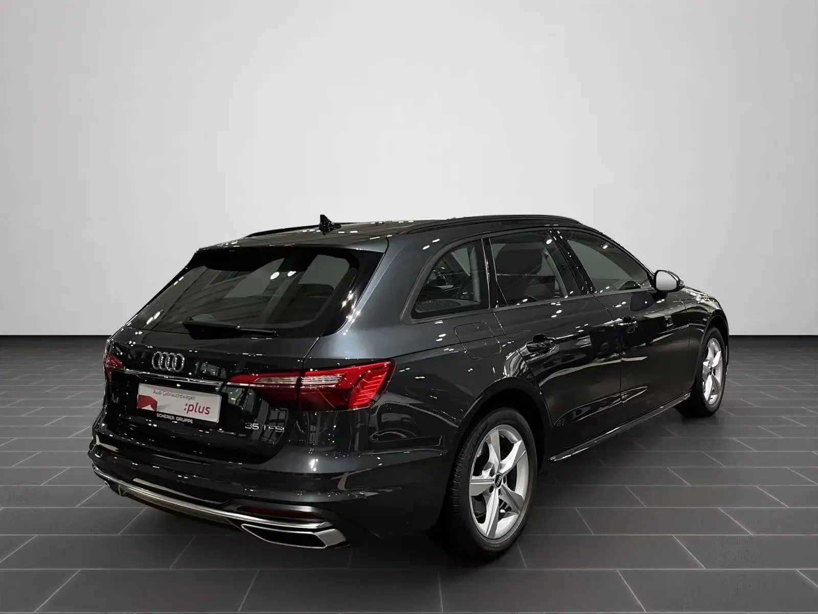 Main__Slider__Photo:Audi A4 11/2021-1