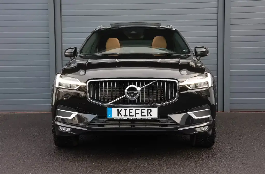 Main__Slider__Photo:Volvo XC60 T6 AWD Inscript./ACC/360°/B&W/HUD/4xSHZ/SBL 05/2020-1