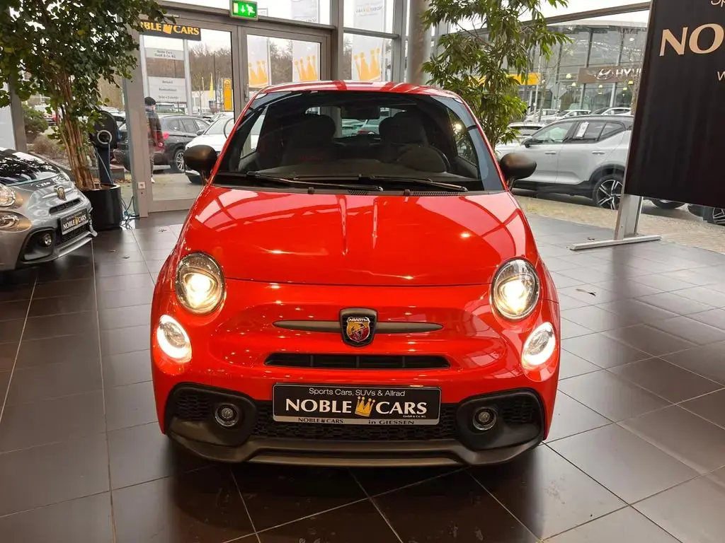 Main__Slider__Photo:Abarth 695 Autom. Beats Navi Carplay PDC 02/2024-1