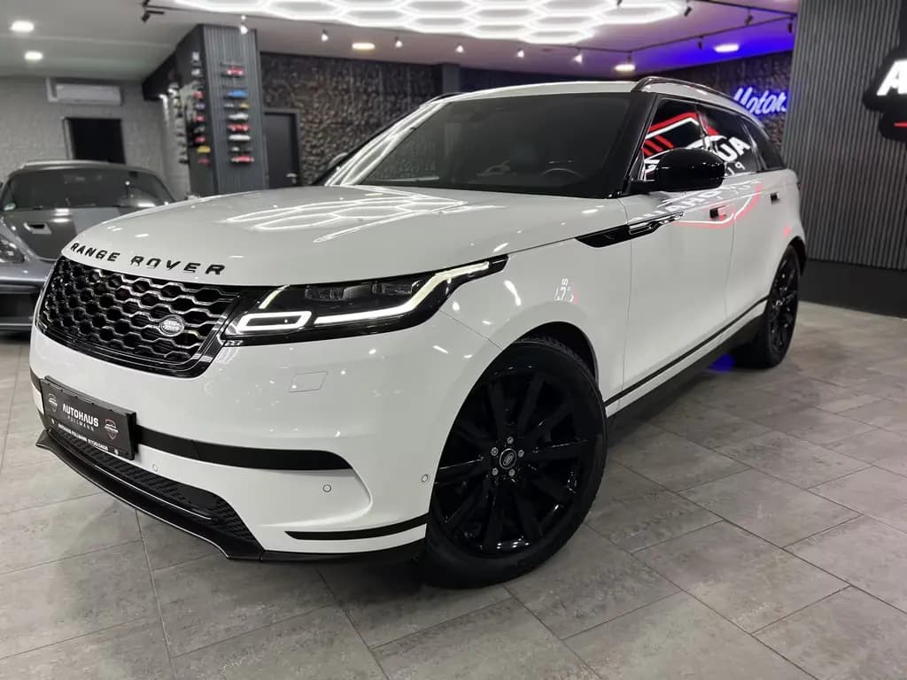 Main__Slider__Photo:Land Rover Range Rover Rover Velar +PANO+NAVI+CARPLAY+RÜCKFAHRK.+ 08/2017-0