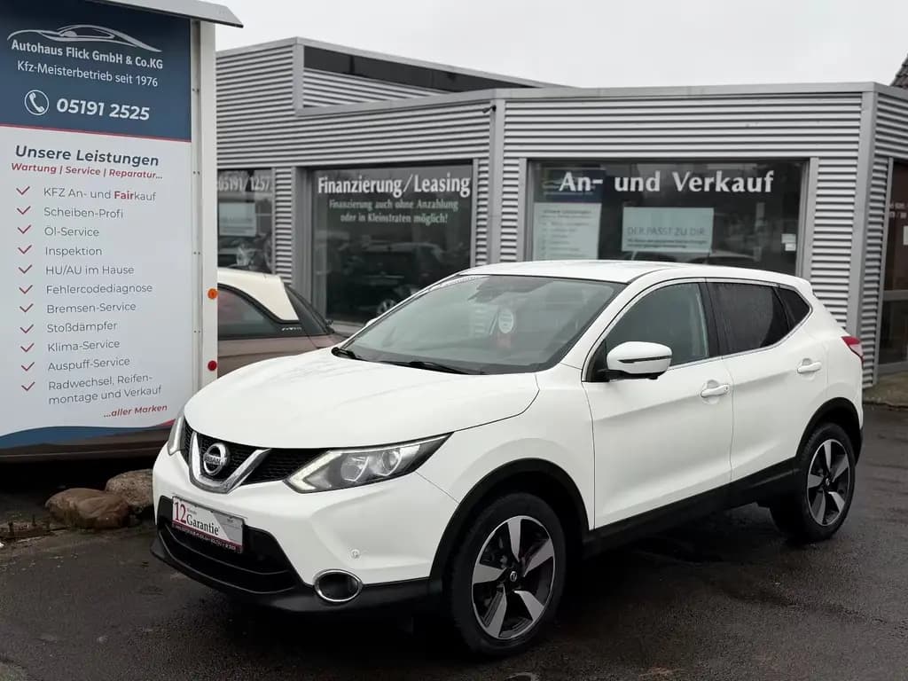 Main__Slider__Photo:Nissan Qashqai N-Connecta/360°/Navi/Keyless/Tempomat 02/2017-0
