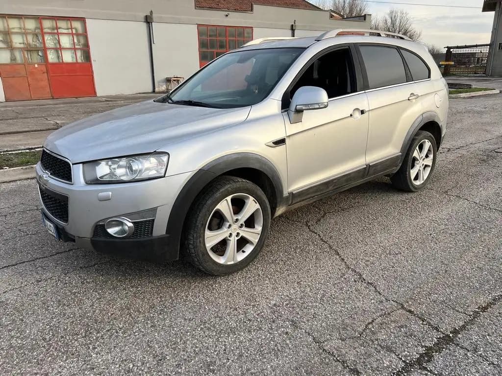 Main__Slider__Photo:Chevrolet Captiva 2.2 VCDi 184CV 4WD LTZ 03/2013-0