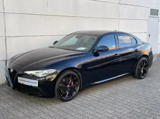 Main__Slider__Photo:Alfa Romeo Giulia 2.0 Turbo 16V OPF  Sprint TotwAss ACC Rka 05/2021-1