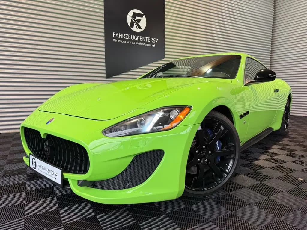 Main__Slider__Photo:Maserati Granturismo S 4.7L V8/PDC/NAVI/SHZ/BOSE 01/2014-0