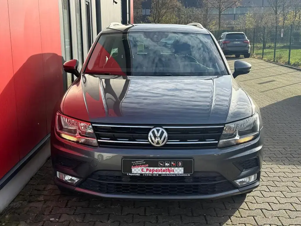Main__Slider__Photo:Volkswagen Tiguan 12/2016-1