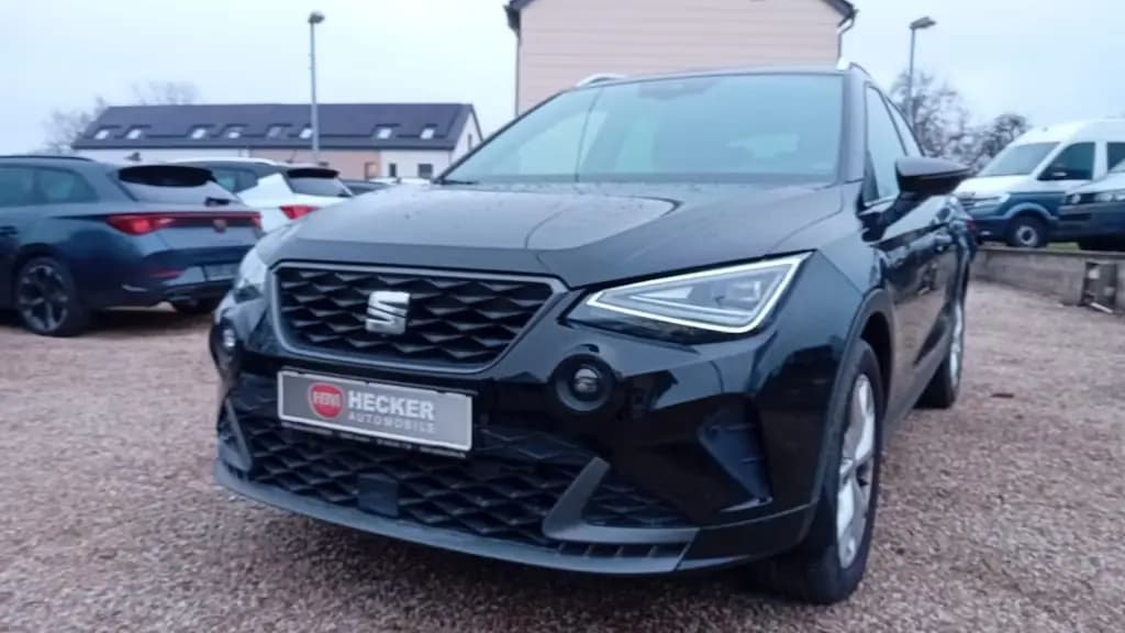 Main__Slider__Photo:Seat Arona FR 1,5TSI+DSG-Automatik+Navi+Kamera 06/2024-0