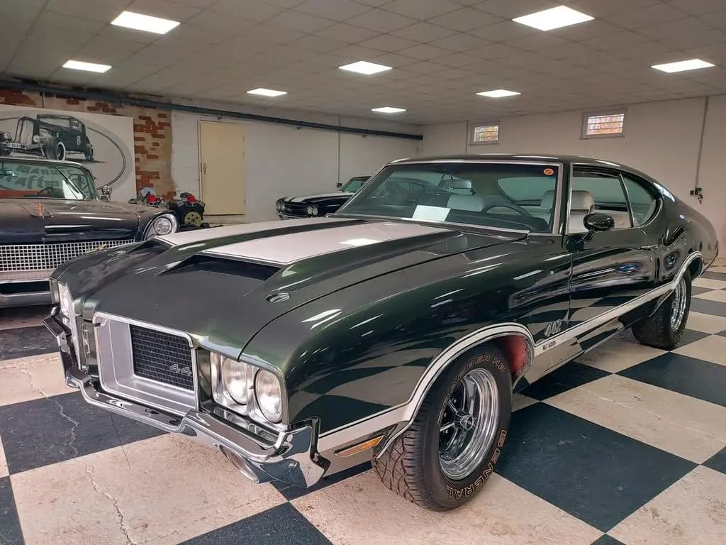 Main__Slider__Photo:Oldsmobile Cutlass 442 V8 W30 Coupe H-Zulassung 07/1971-0