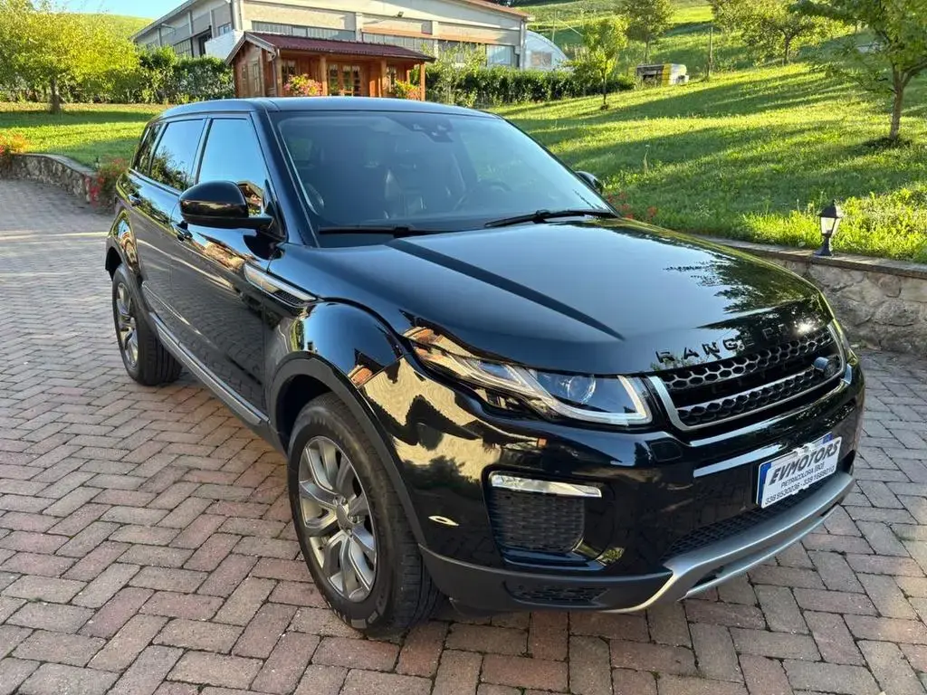 Main__Slider__Photo:Land Rover Range Rover Evoque Range Evoque 2.0 eD4 5p. 12/2018-1