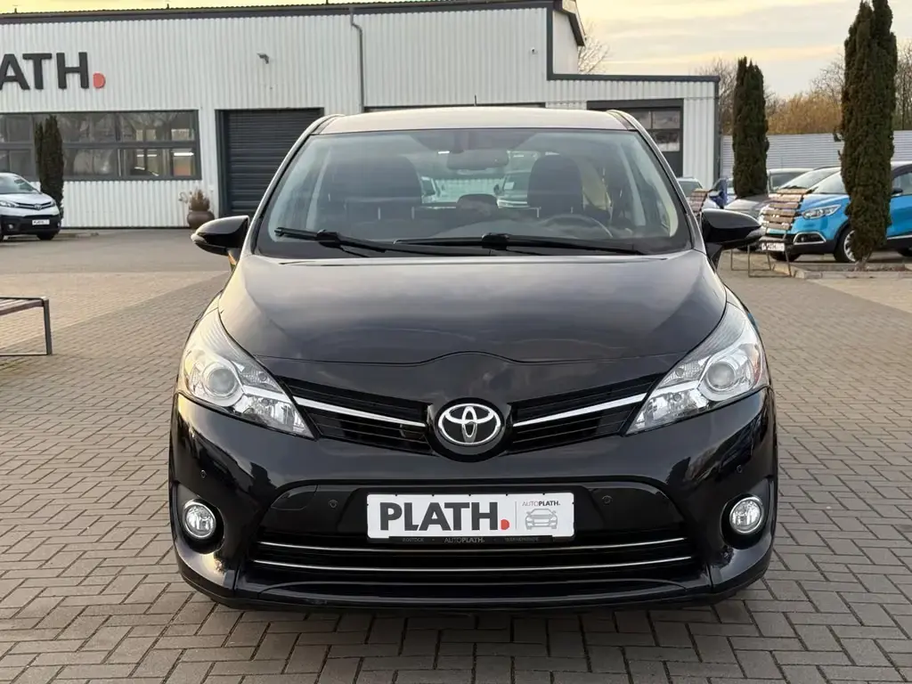 Main__Slider__Photo:Toyota Verso Life 07/2013-1