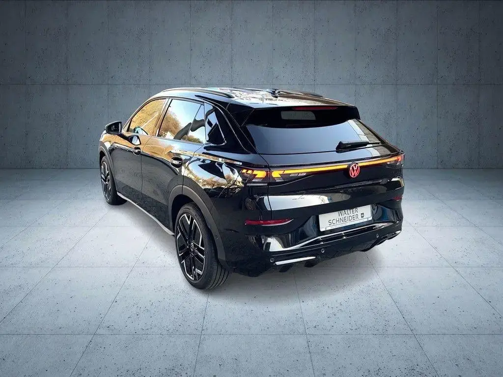 Main__Slider__Photo:Volkswagen T-Roc R-Line 1.5 eTSI 150 PS DSG Navi Klima SHZ null-1