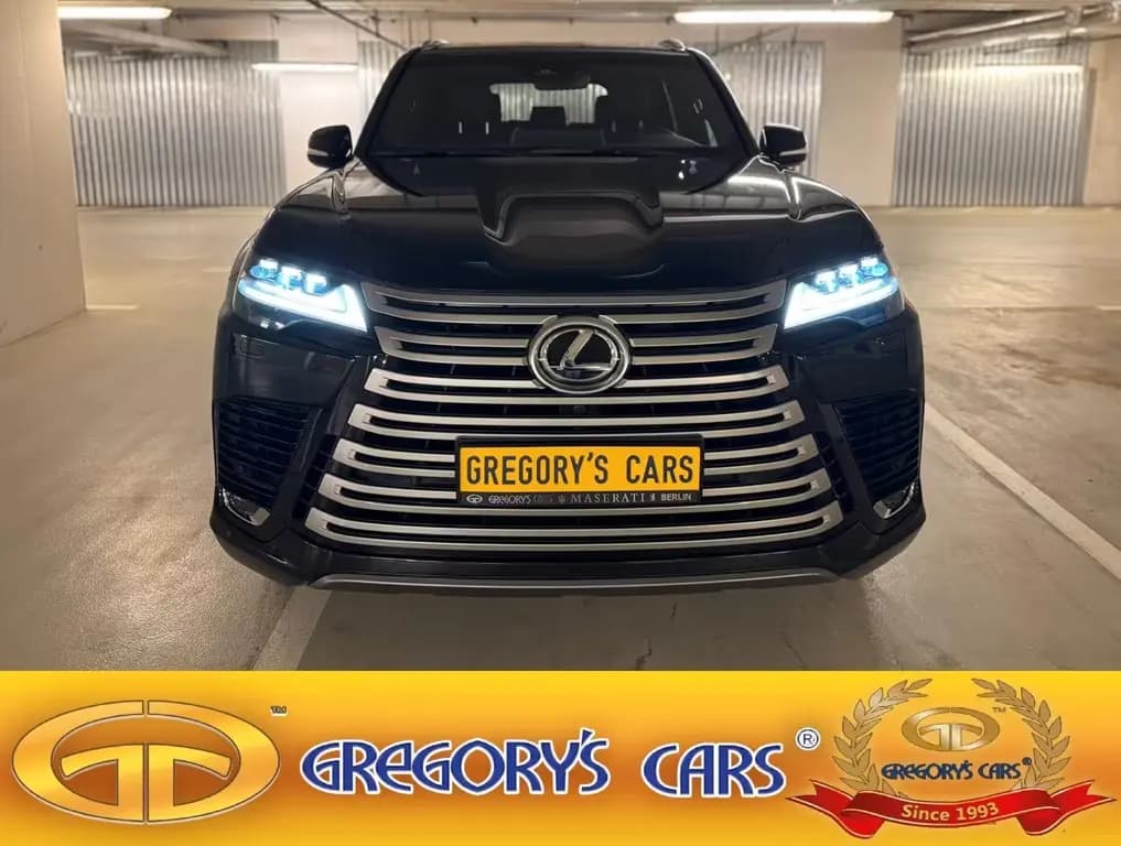 Main__Slider__Photo:Lexus 2026+SIGNATURE+Full+EU+BERLIN+stock null-0