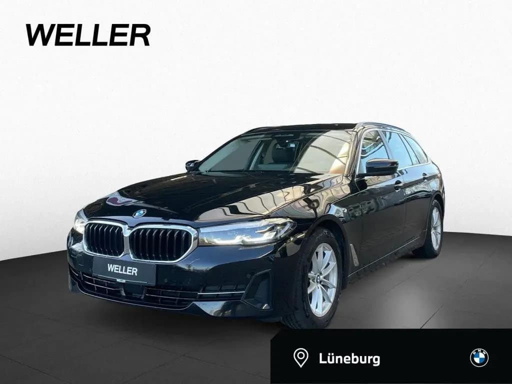 Main__Slider__Photo:BMW 5 Series 520d Touring Aut. LiCoPro St&Go RFK CarPlay SHZ 08/2022-0