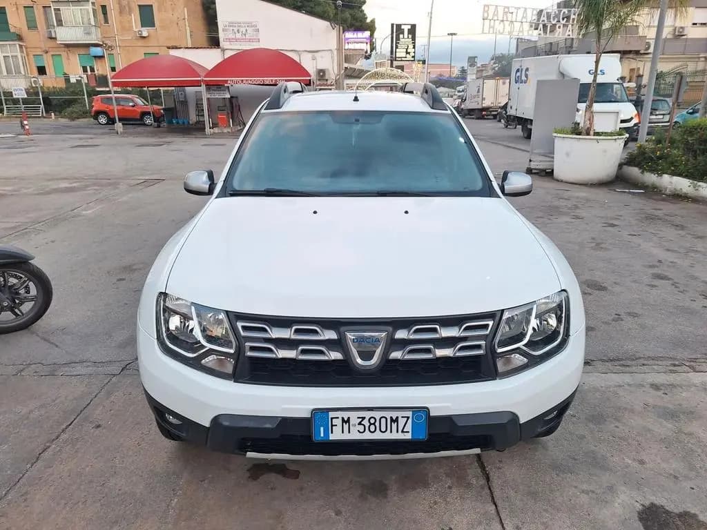 Main__Slider__Photo:Dacia Duster 1.5 dCi 110CV Start&Stop 4x2 Lauréa 04/2018-0