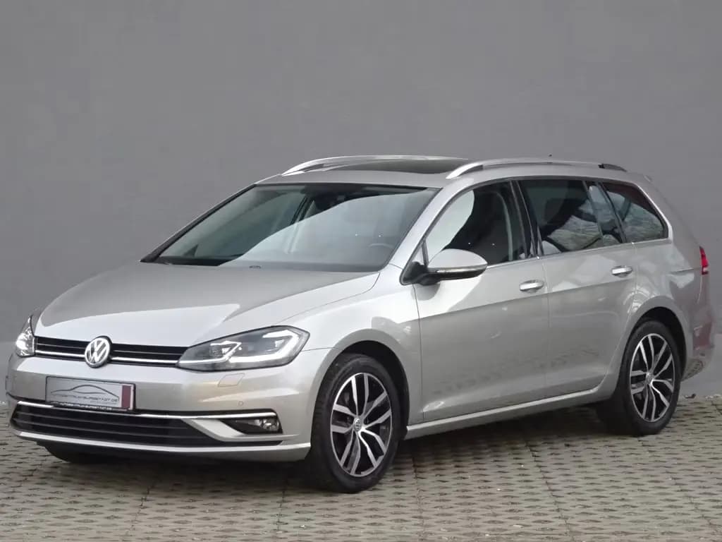 Main__Slider__Photo:Volkswagen Golf Variant 1,5 TSI Highline/Panorama/ACC/17"LM 03/2018-0