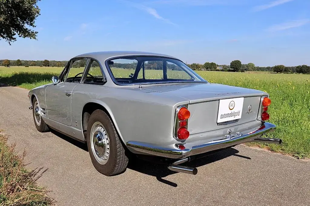 Main__Slider__Photo:Maserati Other Sebring 3500 GTI, Serie 1 Touring Coupé,1 of 348 03/1963-1